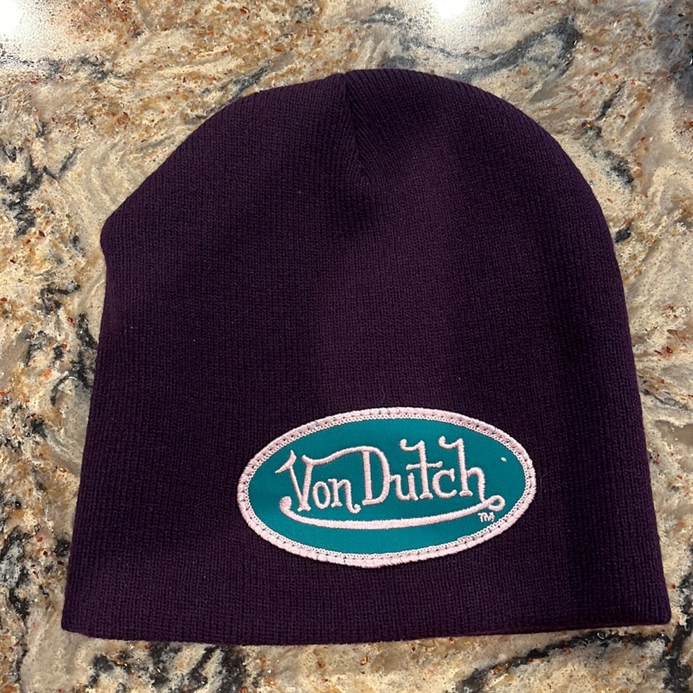 Von Dutch purple beanie